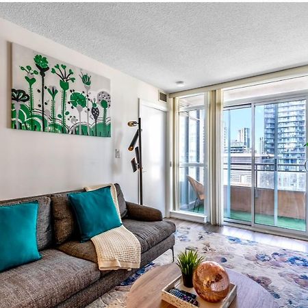 The Perfect Getaway Apartamento Toronto Exterior foto