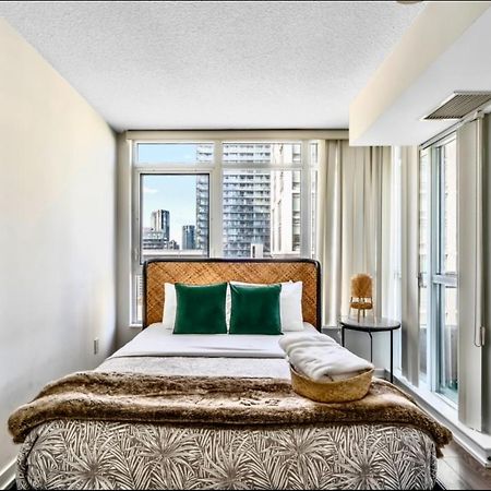 The Perfect Getaway Apartamento Toronto Exterior foto