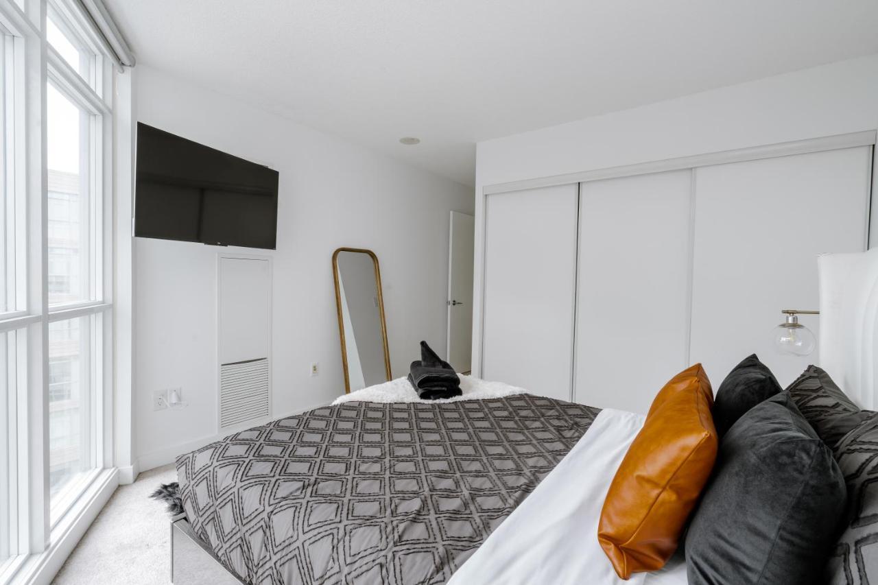 The Perfect Getaway Apartamento Toronto Exterior foto
